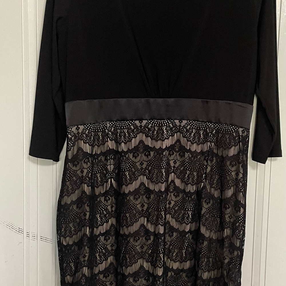 Evan-Picone black with lace bottom short cocktail dress size 14 - Picture 7 of 8